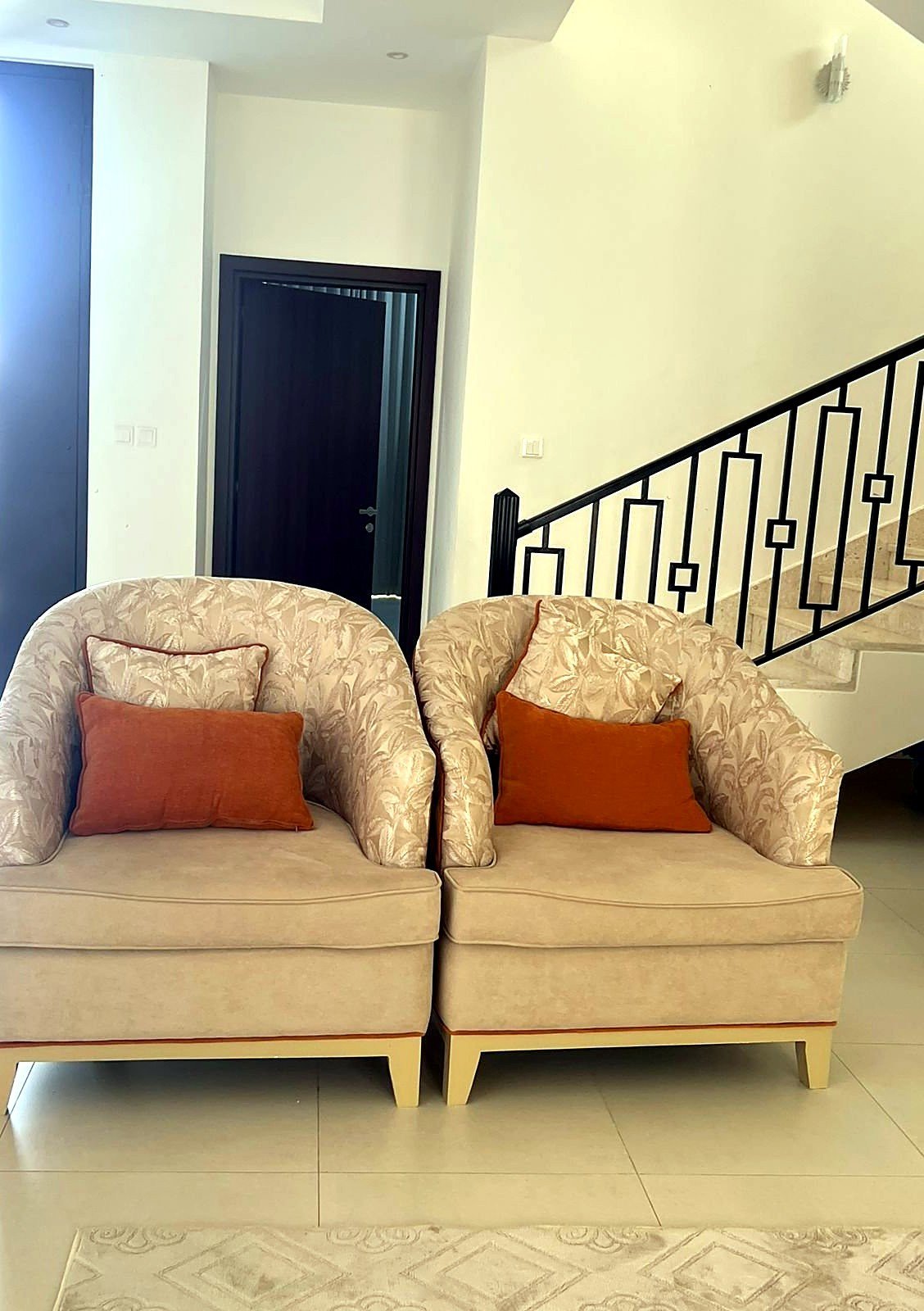 Falaj Lounge Chairs
